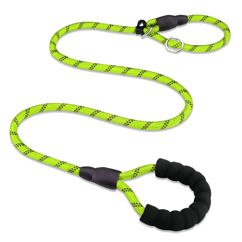 Pink Furlyn heavy duty tactical dog leash with frog clip